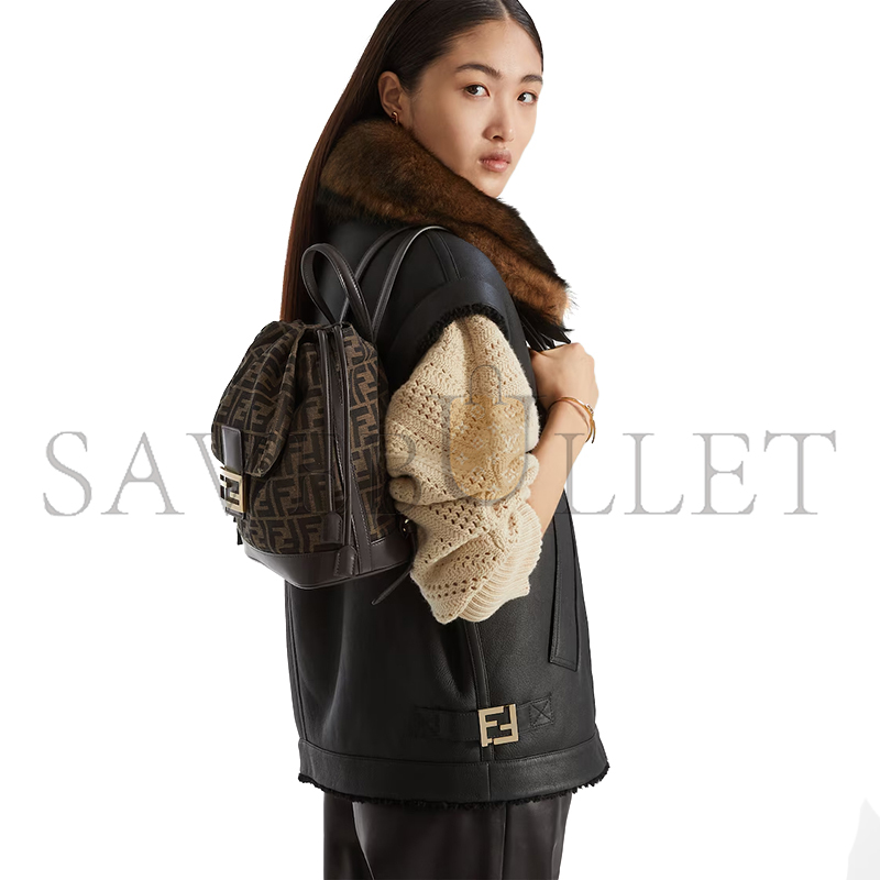 F**di brown ff jacquard fabric backpack 8bz057avqcf1gl7 (26*23*12cm)